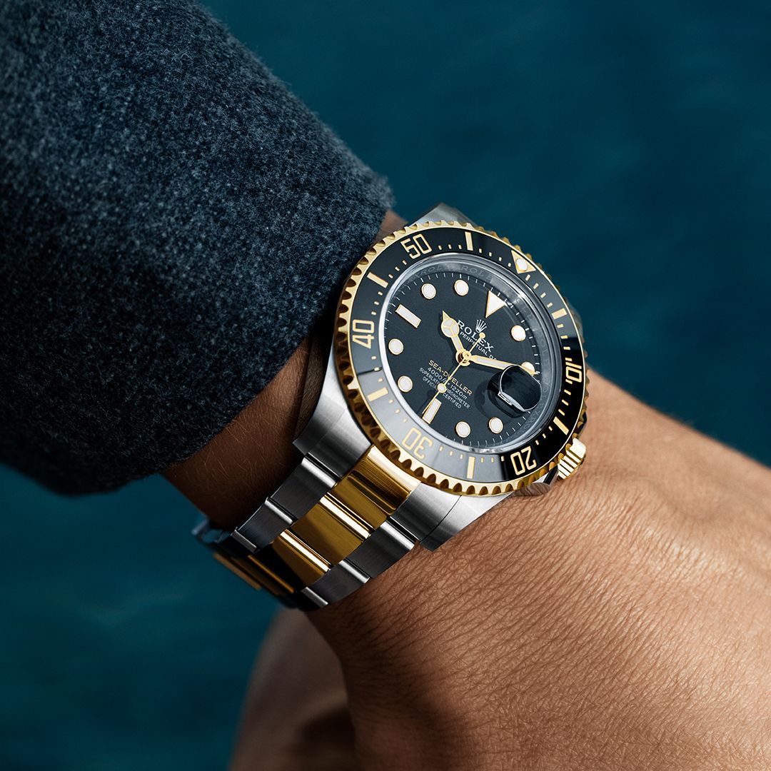 Rolex Sea-Dweller as well as DeepSea Sea-Dweller Watches