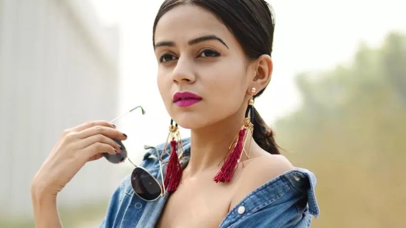All That You Need to know: Komal Pandey