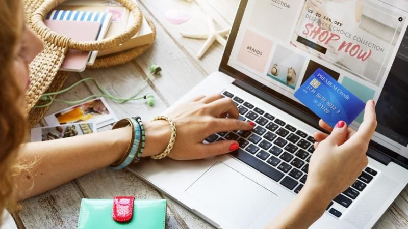 Choose the best family store fashion wears online