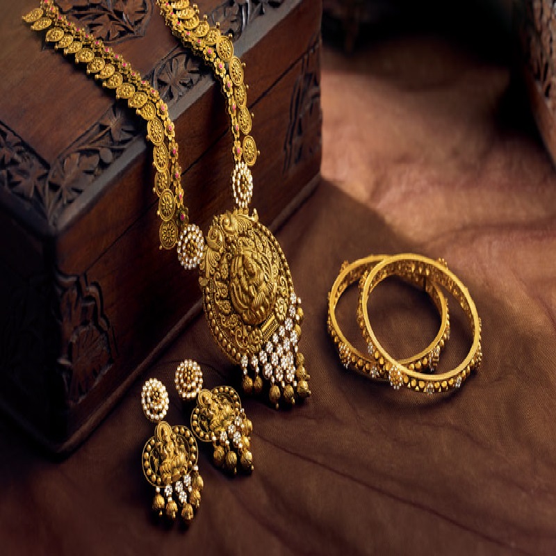 Why Should People Have to Prefer Online for Purchasing Ethnic Jewels?