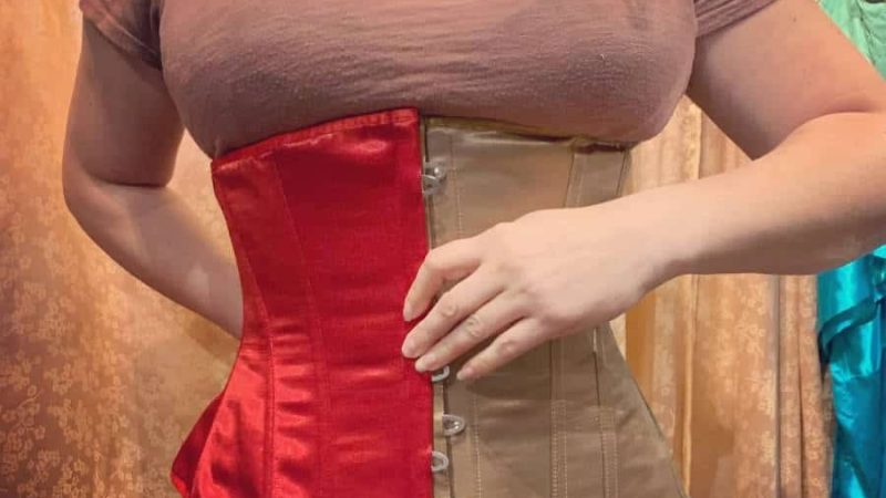 Buy the Best Corset Online & Get Fancy Hosieries Too