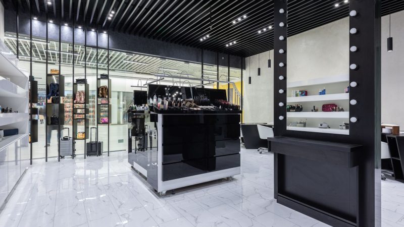 beauty retail expansions