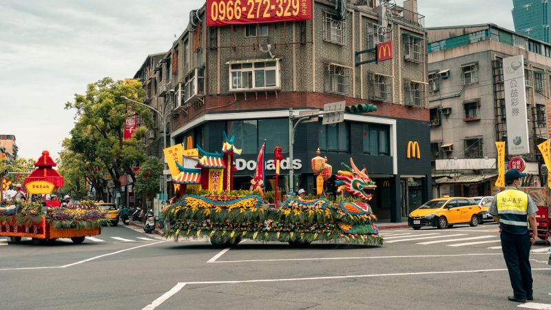 G-Dragon McDonald's campaign